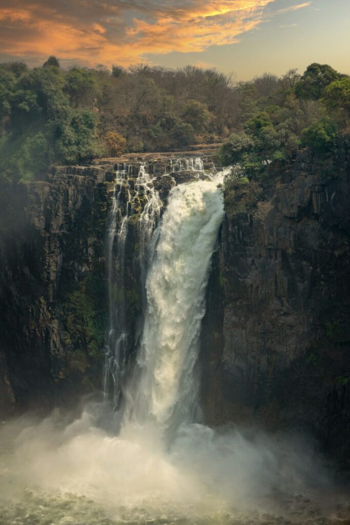 Victoria Falls Tour